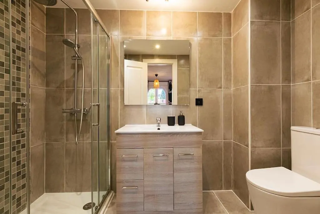 Spacious Duplex Steps To Puerto Banus Marbella 0*,